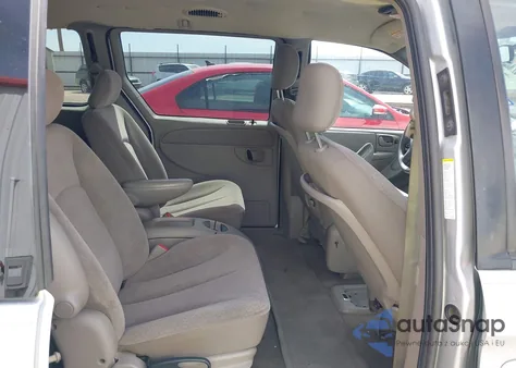 2002 Dodge Grand Caravan Ex z USA, uszkodzony, nr VIN 2B4GP74L32R631659